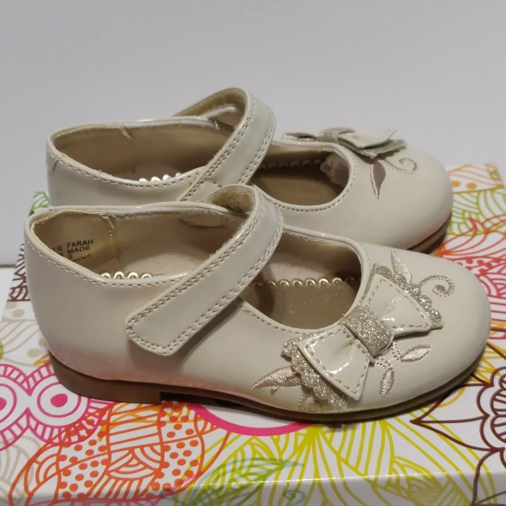 RACHEL SHOES LIL FARAH BONE PAT Size 5 Litle Girl
